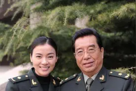 李双江和陈思思的关系曝光，两人还有这么一层关系，网友：没想到图片