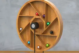 用SolidWorks制作8个球驱动的永动轮，这个图可简单了图片