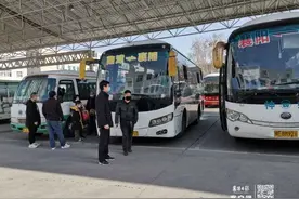 襄阳客运班线昨天恢复，客运中心站22个班次乘客不足200！图片