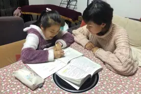 14岁女儿收到情书，妈妈看到后只说了5句话，值得所有妈妈学习图片