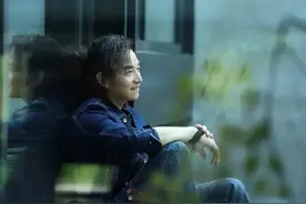 他也太“懒”了，十八年前的歌现在才发图片