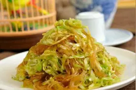 炒粉条，泡软直接炒就错了，做好2步，不粘连不起坨，爽滑又入味图片