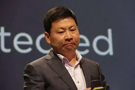 余承东采访中落泪！华为对外孤军奋战，更寒心的是国内的冷嘲热讽图片