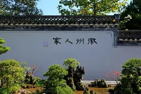 中国第一牌坊群，棠樾牌坊，历经四百年建成，乾隆皇上赐过字图片