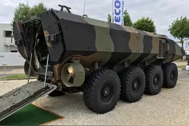 美军换装新一代重型两栖突击车，重达31吨，是改变形象的武器图片