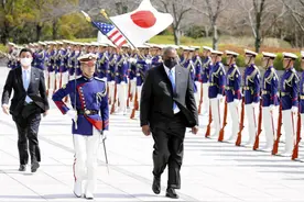 日本正拔出匕首对准我们，三种原因让其与美狼狈为奸，成为急先锋图片