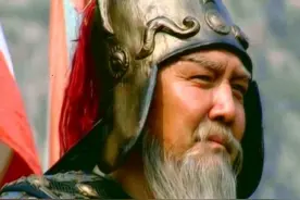 黄忠在定军山斩杀威震关中的夏侯渊，他当时真的很老么？图片