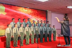 老老少少，男男女女，这就是部队的“同一首歌”图片