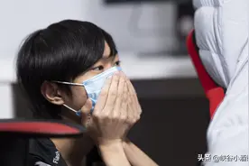Knight心态爆炸，深夜询问LGD中单：我问题在哪？我是不是很菜？图片