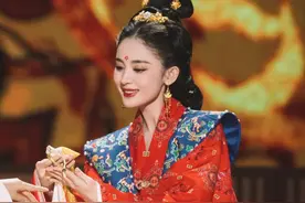 演技差吹美貌？靠张翰恋情曝床照？娜扎这段舞打脸无数人图片