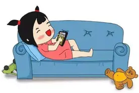 经常“玩手机”的孩子，长大后要面临2种结局，家长别大意图片