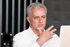 穆里尼奥怒斥曼联核心，在欧洲杯上散步，是在等点球吗？图片