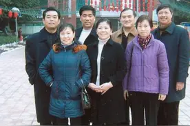 知青故事：当年生下一儿一女，如今长大成人找上门，她为何不敢认图片