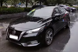 实拍：全新日产轩逸，销量大涨价格“缩水”，外观似天籁图片