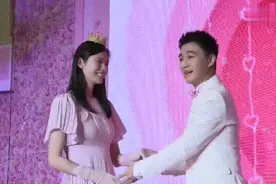 何猷君是真牛，连这个都不懂。。。。。。图片