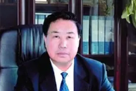 辽宁首富孙寿宽，冠名16趟高铁身家350亿，员工：他很抠门图片
