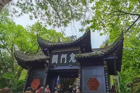阎王爷在人间的唯一办事处——重庆丰都鬼城图片