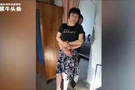 “公主抱”是最长情的告白，他照顾24年的“木头妻”能走路了图片
