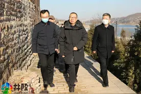 今天，来井陉的这位省部级领导还是位文化大家！图片