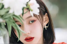 美艳小姐姐的下午茶时光，网友：你怎么这么漂亮！图片