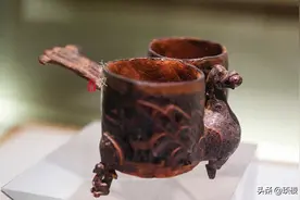 古人原来很会玩，竟然这样喝交杯酒，清代瓷器还自带吸管图片
