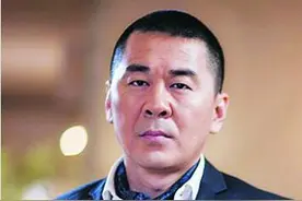 老实人陈建斌的4段情史，原来他的幸福婚姻，全是靠厚脸皮赖来的图片