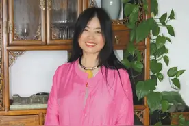 天高云淡 鸟语花香‖高燕翎写意花鸟画作品赏析图片