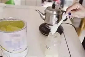这5个关键点最易污染宝宝喝的奶粉，粑粑麻麻们都知道吗？！图片