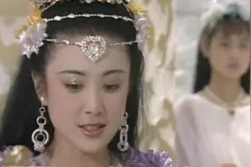 都说赵丽颖保守不能演“妲己”，看到她的“定妆照”，瞬间沉沦图片