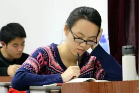 这3个大学专业，本科毕业HR“看不上”，考研后你可能高攀不起图片