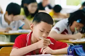 妈妈“撕作业”前后，儿子作业质量天差地别，网友：还以为是日语图片