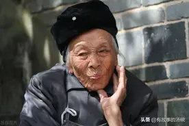 女儿意外去世，我妈想把小侄子过继过来，她可是打得一手好算盘啊图片