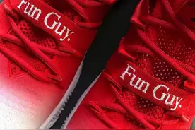 Fun Guy专属！科怀-伦纳德定制战靴细节欣赏图片