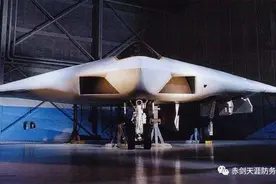 先进的A-12隐身攻击机  F-35都得叫它声“师傅”图片