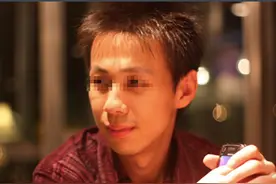 上《新闻联播》道歉的“辣笔小球”真面目曝光，不仅诋毁英雄，还割250万粉丝韭菜图片