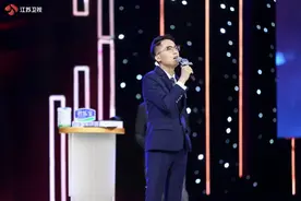 分手后，还和前任纠缠11个月，这样的男人能嫁吗？图片