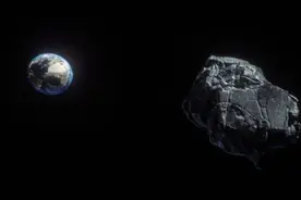 一颗足球场大小的小行星，今天飞掠地球！网友：原来在我们不知道的时候如此惊险图片