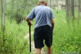 故事：小夫妻租房住，总梦见一老汉大哭，丈夫要搬走，妻子：不行图片