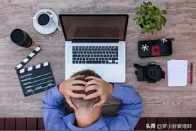 职场中有些人埋头苦干，远不如能说会道工资高，你觉得公平吗？图片
