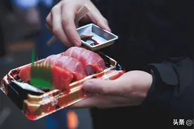 海鱼能生吃，是因为海鱼没有寄生虫？不是图片