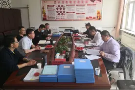 【决战决胜脱贫攻坚】元宝山区“名誉村主任”扶贫工作忙图片