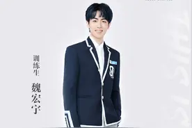 又一选秀男星人设崩塌！聊天记录曝光私生活混乱，大量黑料被扒图片
