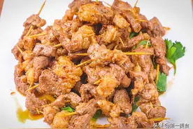 厨师长教你做牙签羊肉，处理牙签有技巧，鲜嫩解馋，香辣可口图片