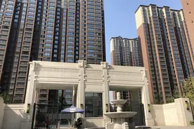 小区“五证不全”业主子女入学难 长安区：可先为业主办居住证图片