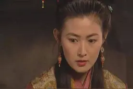 《清宫珍宝百美图》中的潘金莲是怎么样子的？图片