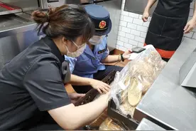 汉堡王被“点名”后，杨浦全面排查门店图片