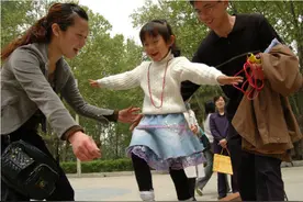 独生子女家庭的孩子，容易有这6类“通病”，父母要正确引导图片