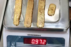 屁股塞2斤金条、菊花藏8部手机…人类对肛门的探索太可怕了图片