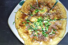 老广的味道：蚝仔煎鸡蛋，味道鲜美有营养，海边人家的经典家常菜图片