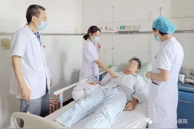 26岁小伙氯化汞中毒危在旦夕　市中心医院奋力救治起死回生图片